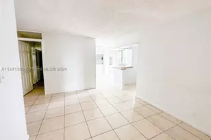 17021 N Bay, Sunny Isles Beach, FL 33160 - Photo 9