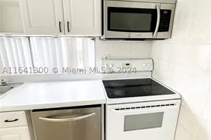 17021 N Bay, Sunny Isles Beach, FL 33160 - Photo 7