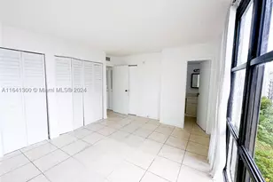 17021 N Bay, Sunny Isles Beach, FL 33160 - Photo 13