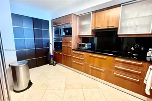 1331 Brickell Bay, Miami, FL 33131 - Photo 23