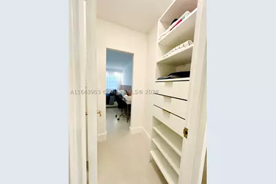 100 Lincoln #445, Miami Beach, FL 33139 - Photo 15