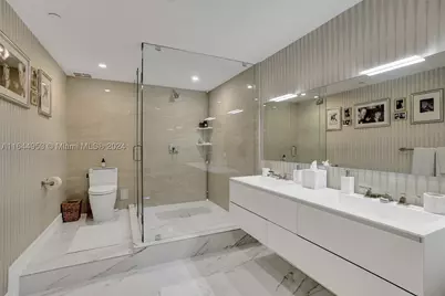 3000 Island #PH-4, Aventura, FL 33160 - Photo 39