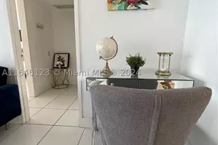 5151 Collins, Miami Beach, FL 33140 - Photo 17