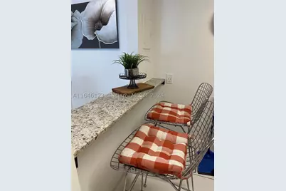 5151 Collins #629, Miami Beach, FL 33140 - Photo 7