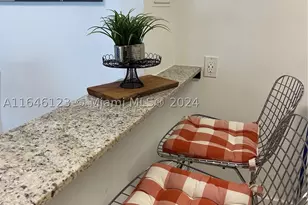 5151 Collins, Miami Beach, FL 33140 - Photo 7