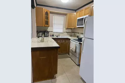 4050 NW 135th #20-1, Opa Locka, FL 33054 - Photo 3