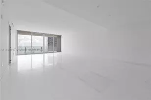 300 Biscayne Blvd, Miami, FL 33131 - Photo 17