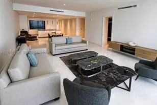 300 Biscayne Blvd, Miami, FL 33131 - Photo 3
