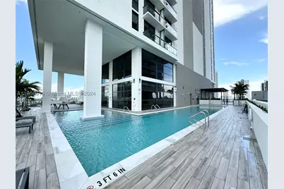 1642 NE 1st #2409, Miami, FL 33132 - Photo 3