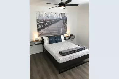 2615 Collins #24, Miami Beach, FL 33140 - Photo 5
