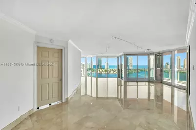 3370 Hidden Bay #2708, Aventura, FL 33180 - Photo 19