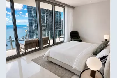 300 Biscayne Blvd #3201, Miami, FL 33131 - Photo 11