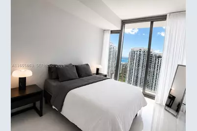 300 Biscayne Blvd #3201, Miami, FL 33131 - Photo 15