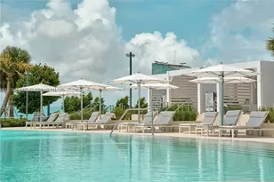 300 Biscayne Blvd, Miami, FL 33131 - Photo 27