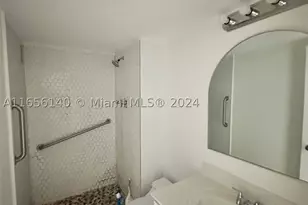 5555 Collins, Miami Beach, FL 33140 - Photo 11