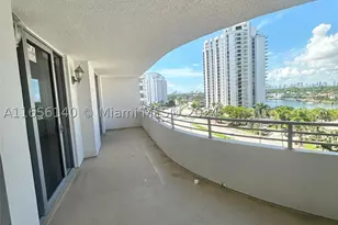 5555 Collins, Miami Beach, FL 33140 - Photo 5