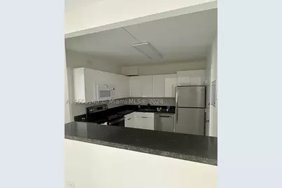5555 Collins #8Z, Miami Beach, FL 33140 - Photo 7