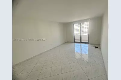 5555 Collins #8Z, Miami Beach, FL 33140 - Photo 15