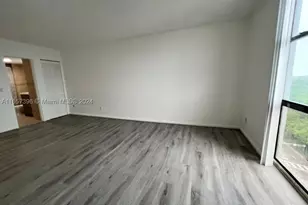 13499 Biscayne, North Miami, FL 33181 - Photo 13