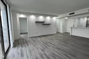13499 Biscayne, North Miami, FL 33181 - Photo 21