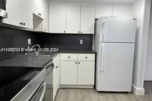 13499 Biscayne, North Miami, FL 33181 - Photo 3