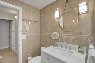 1910 N Hibiscus, North Miami, FL 33181 - Photo 35