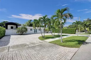 1910 N Hibiscus, North Miami, FL 33181 - Photo 39