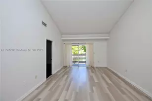 446 SW 113th, Pembroke Pines, FL 33025 - Photo 3