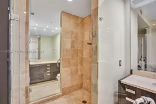 18201 Collins, Sunny Isles Beach, FL 33160 - Photo 39