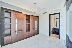 18201 Collins, Sunny Isles Beach, FL 33160 - Photo 19