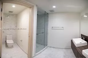 1000 Brickell, Miami, FL 33131 - Photo 15