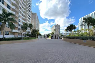 1980 S Ocean, Hallandale Beach, FL 33009 - Photo 25