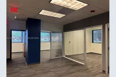 [Address not provided], Miami Lakes, FL 33016 - Photo 25