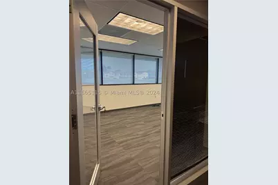 [Address not provided], Miami Lakes, FL 33016 - Photo 17
