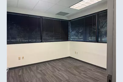 [Address not provided], Miami Lakes, FL 33016 - Photo 31