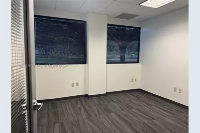 [Address not provided], Miami Lakes, FL 33016 - Photo 29