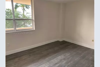 10185 Collins #406, Bal Harbour, FL 33154 - Photo 9