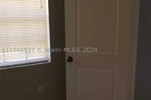 459 NE 210th Circle, Miami, FL 33179 - Photo 21