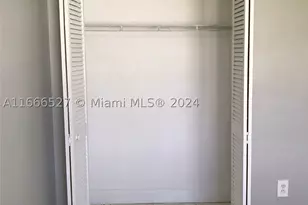 459 NE 210th Circle, Miami, FL 33179 - Photo 17