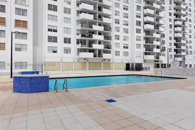 2750 NE 183rd #1910, Aventura, FL 33160 - Photo 37