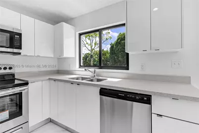 8016 NW 14th, Miami, FL 33147 - Photo 3