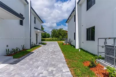 8016 NW 14th, Miami, FL 33147 - Photo 23