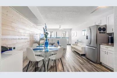 201 Van Buren #103, Hollywood, FL 33019 - Photo 3