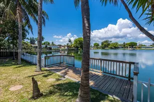232 SW 7th, Hallandale Beach, FL 33009 - Photo 9