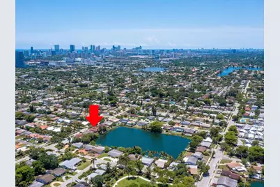 232 SW 7th, Hallandale Beach, FL 33009 - Photo 7
