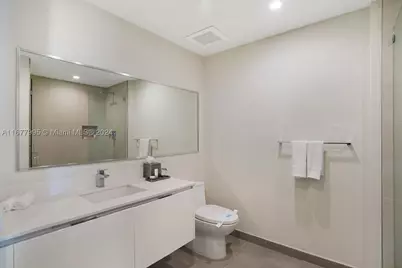 [Address not provided], Hollywood, FL 33019 - Photo 7