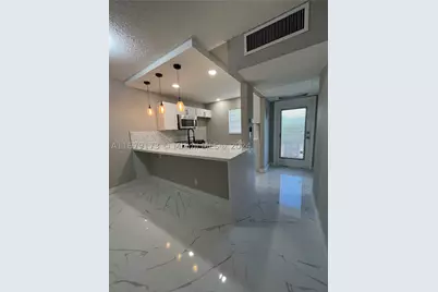 5102 NW 36th #605, Lauderdale Lakes, FL 33319 - Photo 9