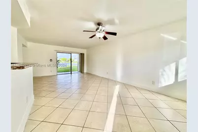 3405 NW 44th #104, Oakland Park, FL 33309 - Photo 7