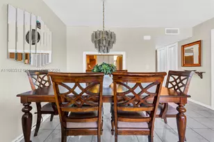 330 SE 2nd, Hallandale Beach, FL 33009 - Photo 9