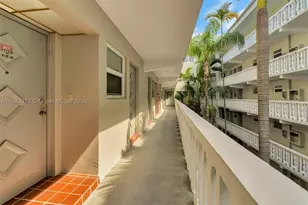 330 SE 2nd, Hallandale Beach, FL 33009 - Photo 21